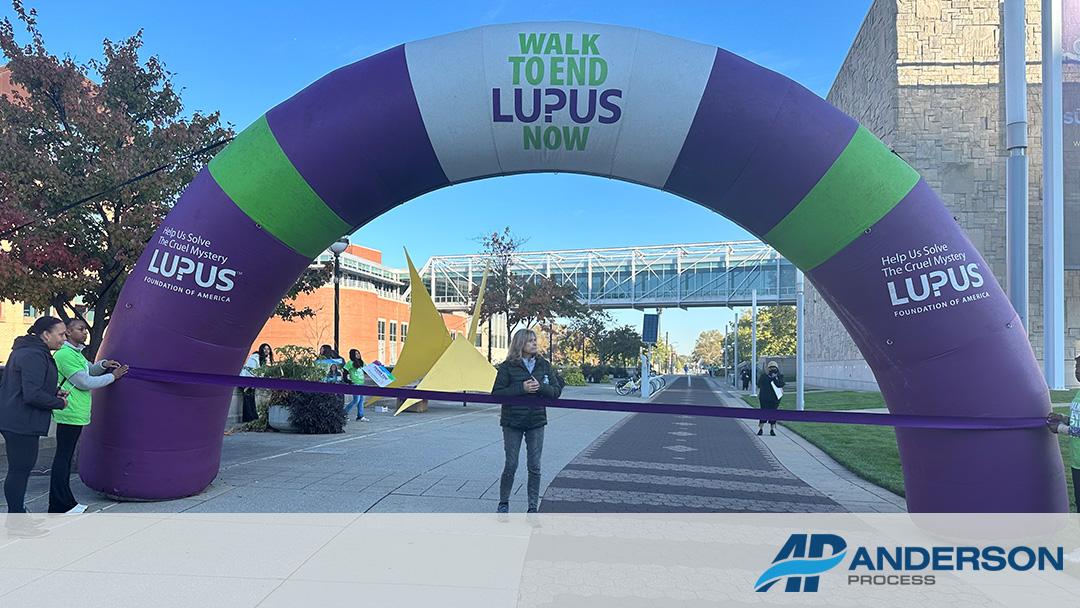 lupus_walk2